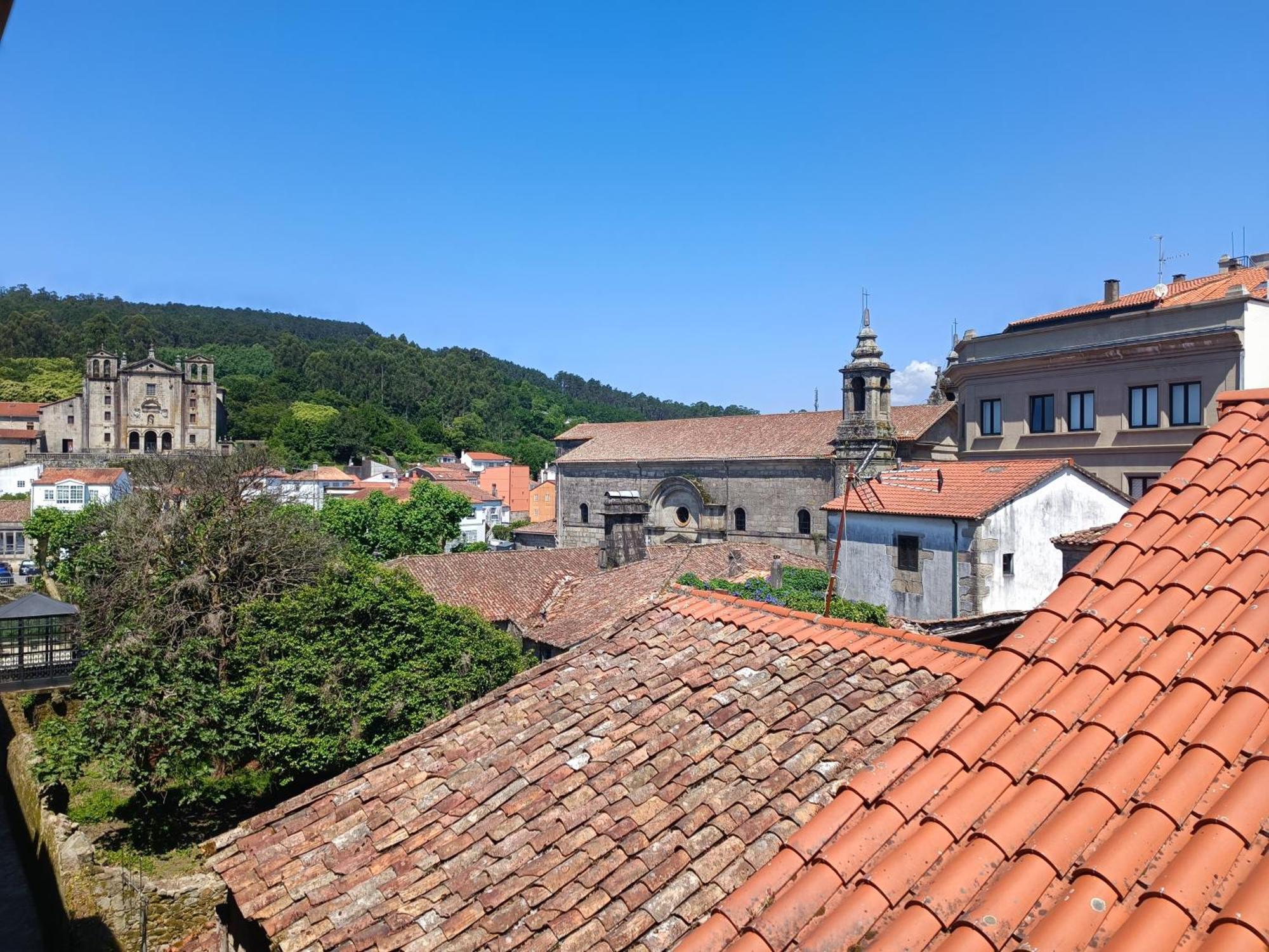 A Barca de Pedra Padrón Exterior foto