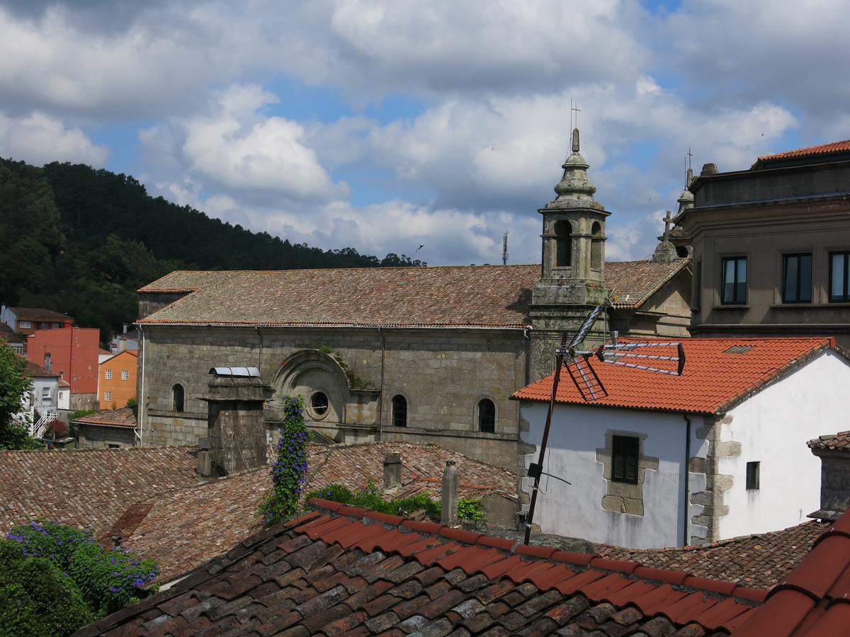 A Barca de Pedra Padrón Exterior foto